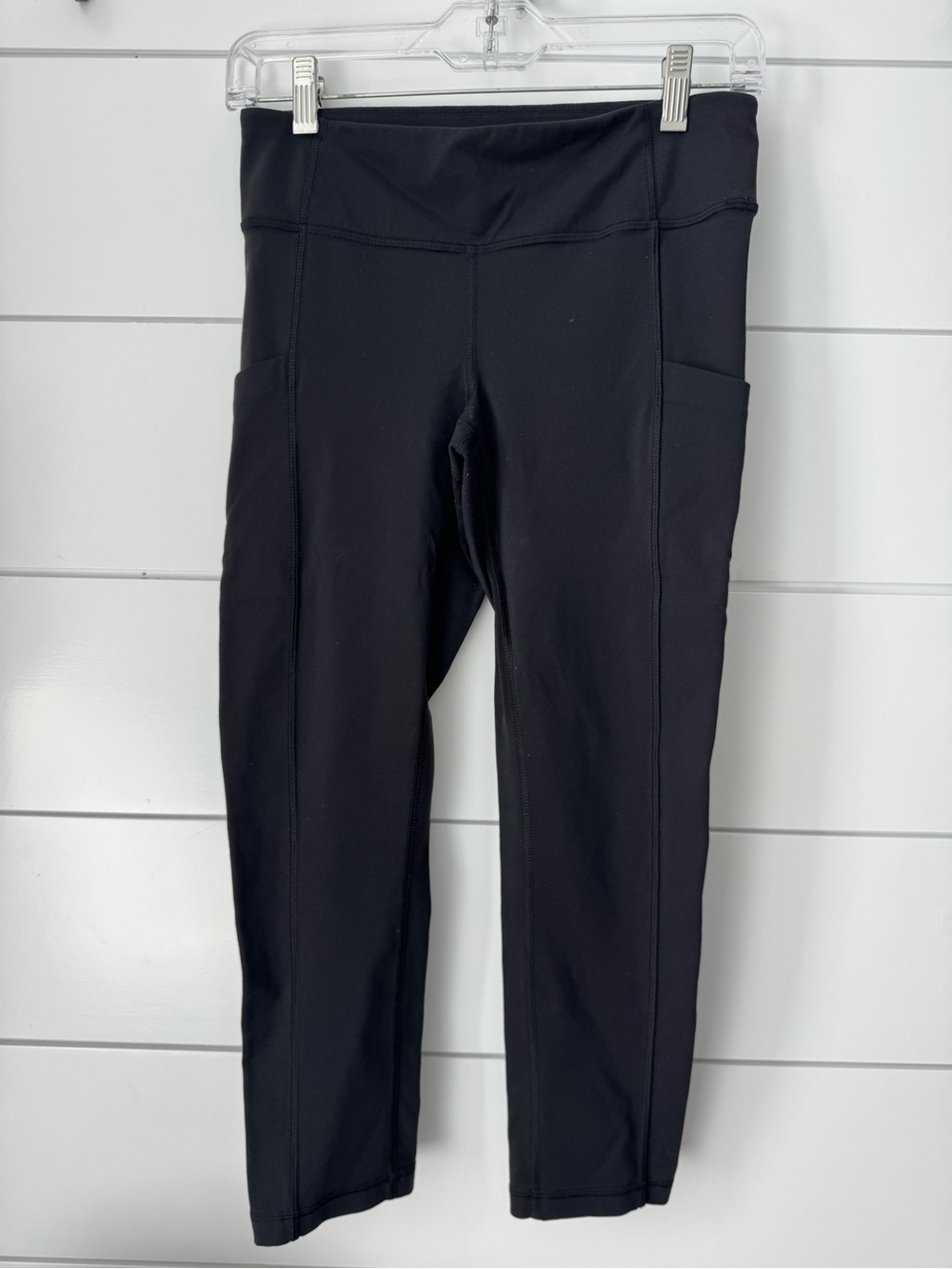 Lucy Black Mid-Rise Performance Leggings with Side Pockets